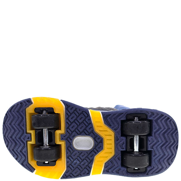 Boys_Sport_LED Light_Rollers_Online / 627